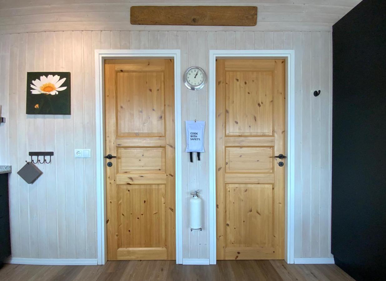 Bakkakot Lake Side Lodge Selfoss Ngoại thất bức ảnh