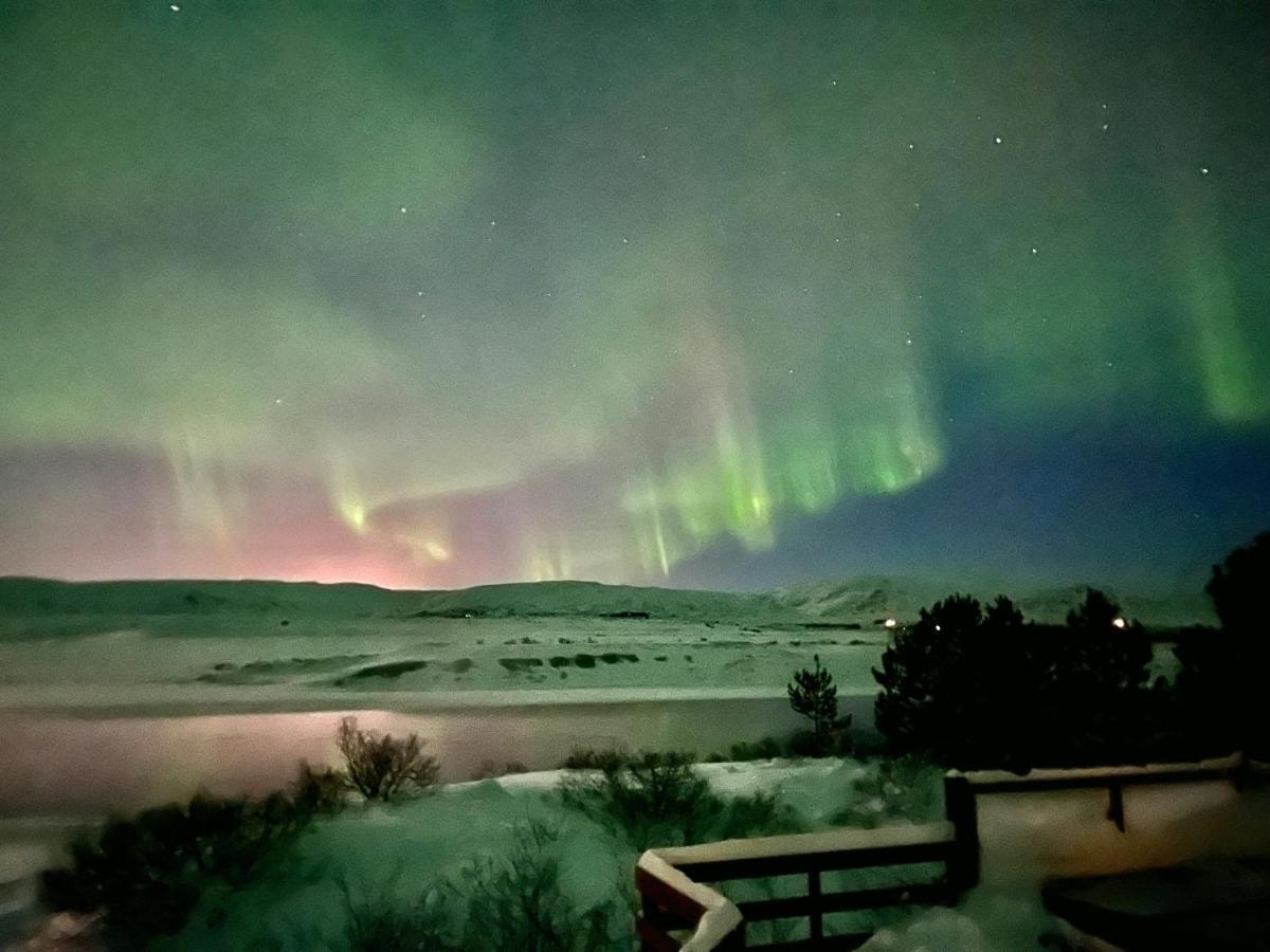 Bakkakot Lake Side Lodge Selfoss Ngoại thất bức ảnh